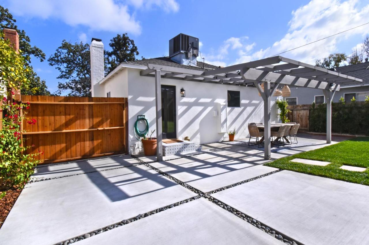 Beautiful Designer 4 Bed Near Universal Sleeps 10 Jacuzzi *