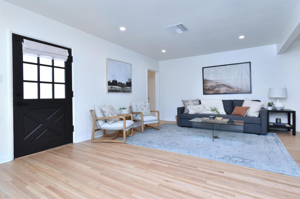 Beautiful Designer 4 Bed Near Universal Sleeps 10 Jacuzzi